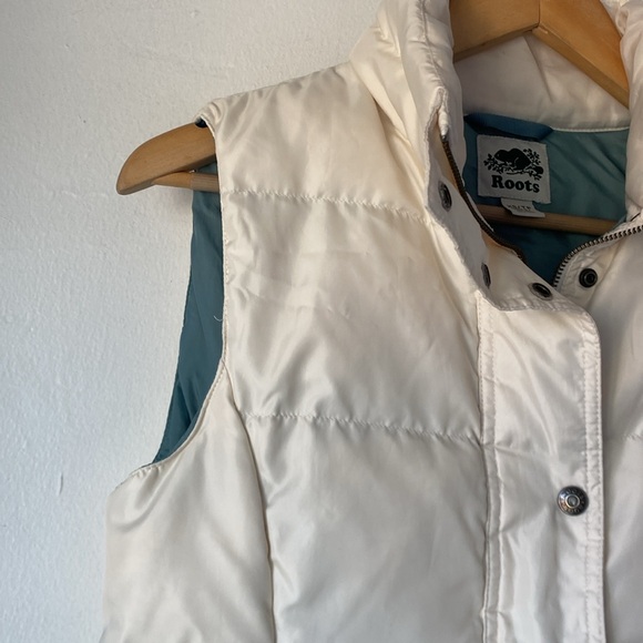 Roots XS Puffer Vest - Picture 7 of 14